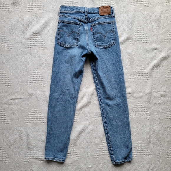 Levi's Wedgie High Waisted Button Fly Casual Denim Jean - Light-Medium Wash - Picture 3 of 11